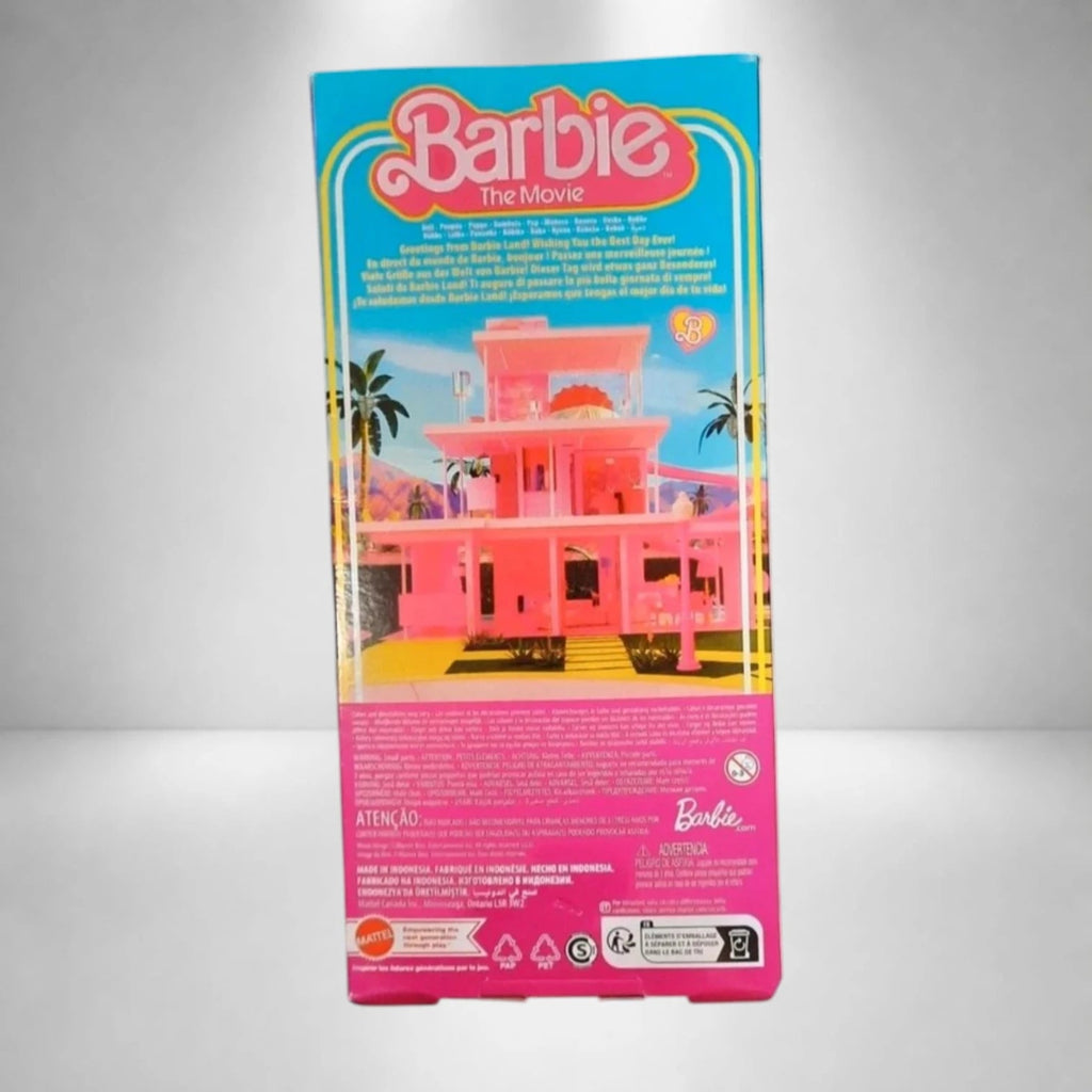 Ken Barbie The Movie con conjunto playero de rayas y tabla de surf
