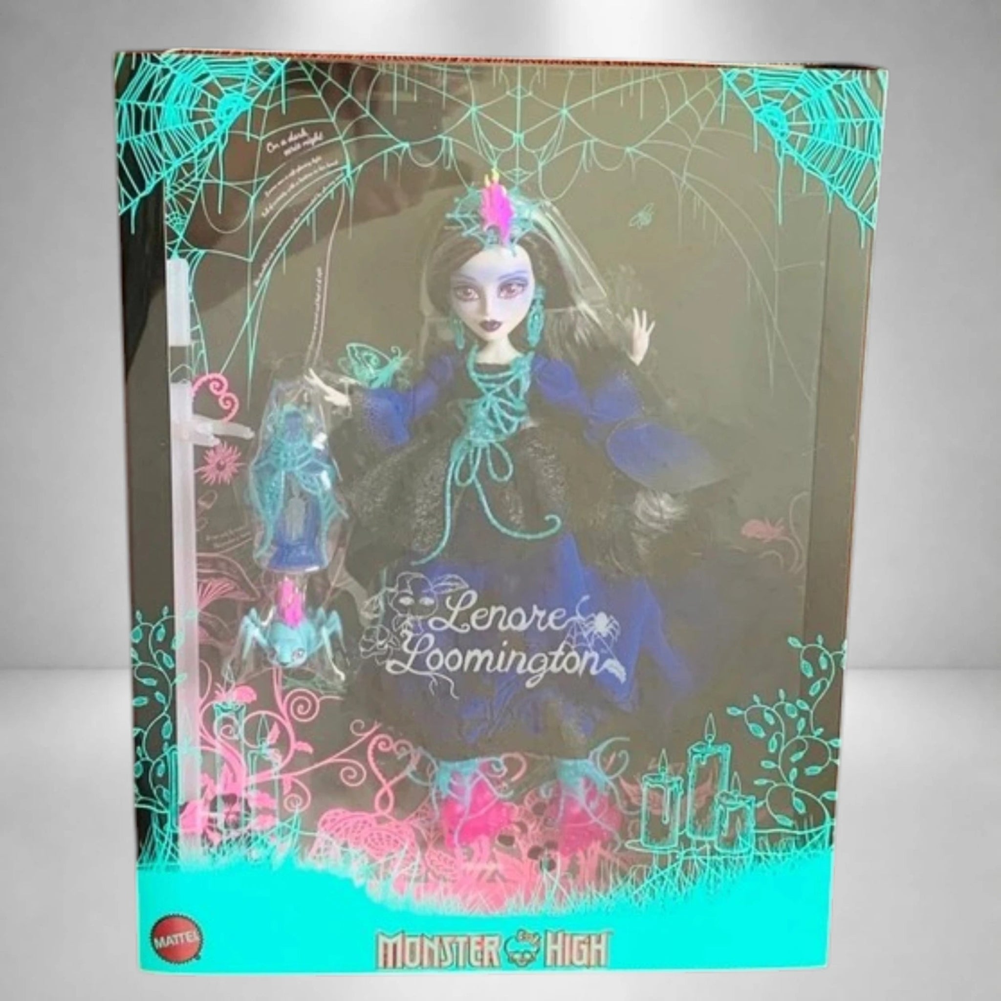 Monster High Skullector Lenore Loomington Collector Doll